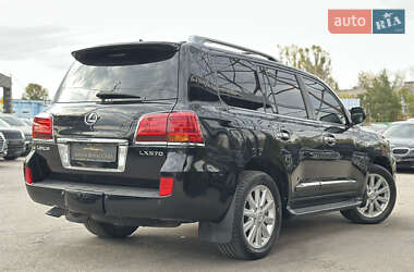Внедорожник / Кроссовер Lexus LX 2008 в 