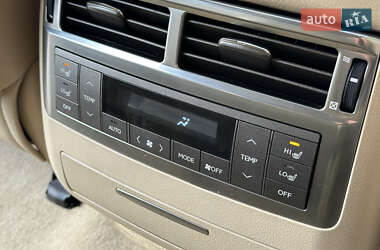 Внедорожник / Кроссовер Lexus LX 2008 в 