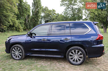 Внедорожник / Кроссовер Lexus LX 2016 в 