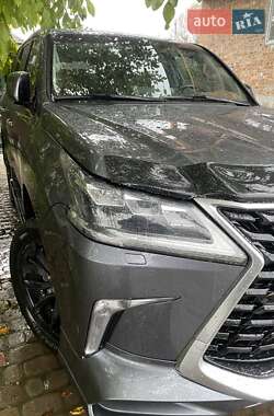 Позашляховик / Кросовер Lexus LX 2016 в 