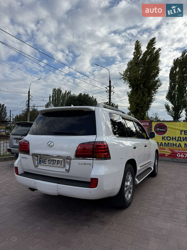 Внедорожник / Кроссовер Lexus LX 2008 в Кривом Роге