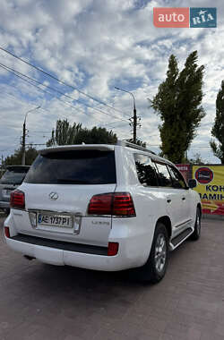 Позашляховик / Кросовер Lexus LX 2008 в 