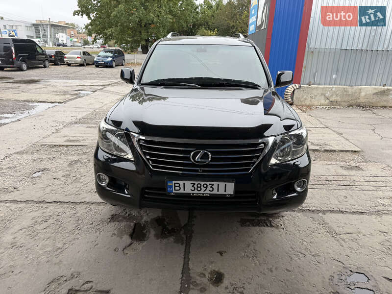 Lexus LX 2008