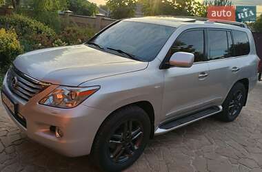 Позашляховик / Кросовер Lexus LX 2008 в 