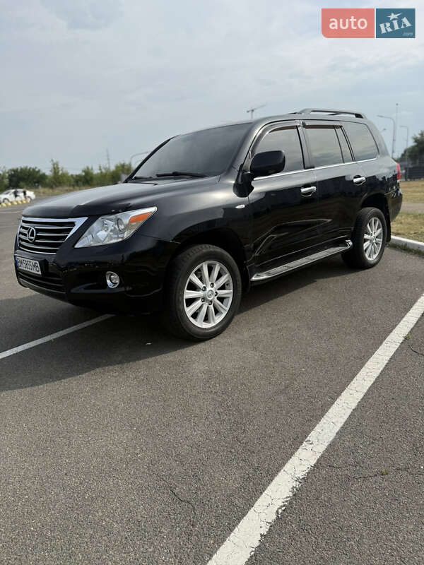 Позашляховик / Кросовер Lexus LX 2008 в Києві