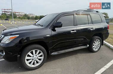 Внедорожник / Кроссовер Lexus LX 2008 в 