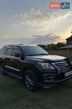 Внедорожник / Кроссовер Lexus LX 2013 в 