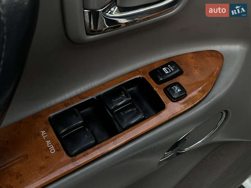 Внедорожник / Кроссовер Lexus LX 2006 в Харькове