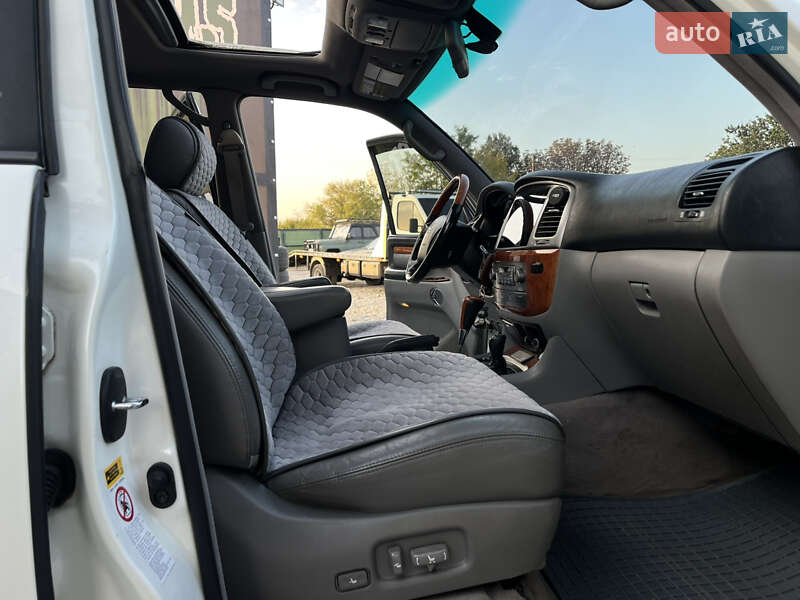 Внедорожник / Кроссовер Lexus LX 2006 в Харькове