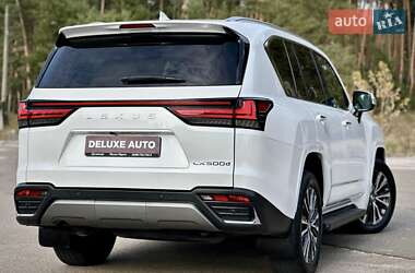 Позашляховик / Кросовер Lexus LX 2022 в 