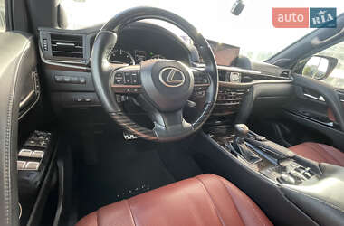 Внедорожник / Кроссовер Lexus LX 2019 в 