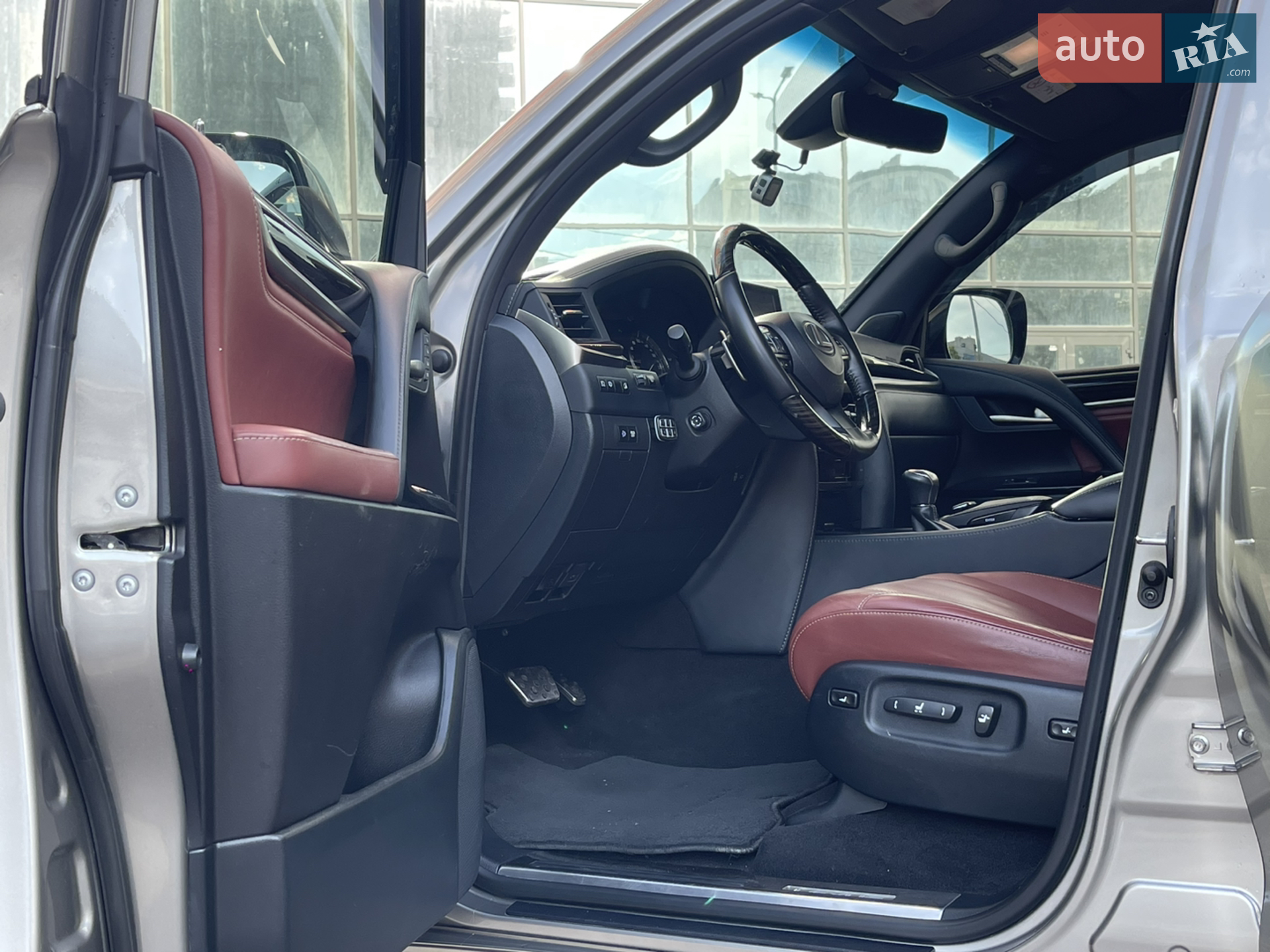 2019 Lexus LX - мініатюра 76