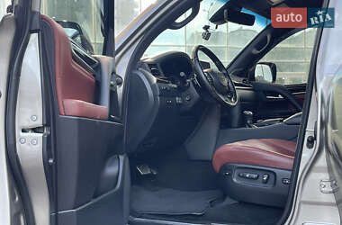 Внедорожник / Кроссовер Lexus LX 2019 в 