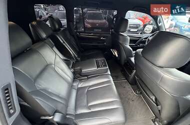 Позашляховик / Кросовер Lexus LX 2018 в 
