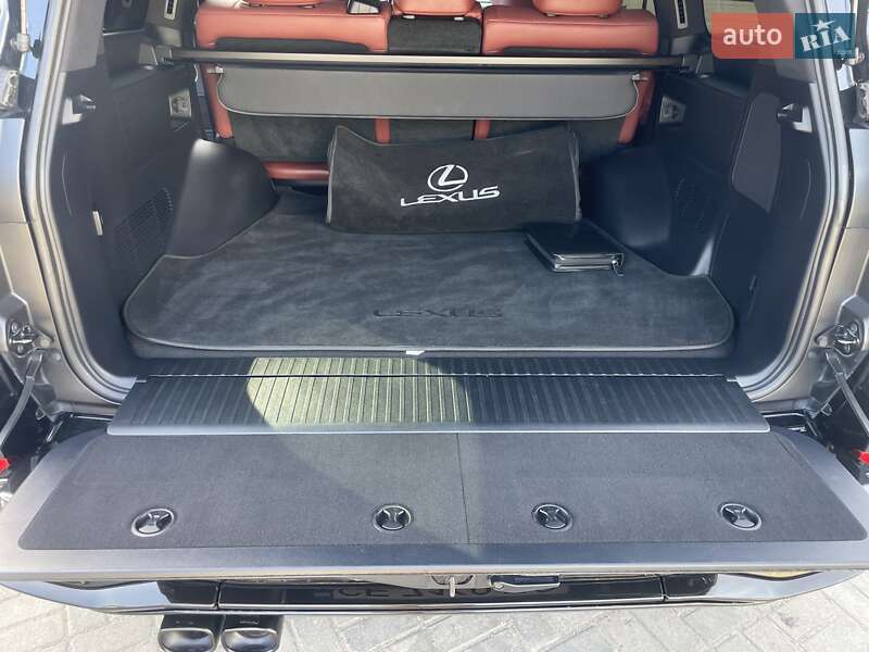 Внедорожник / Кроссовер Lexus LX 2021 в Черновцах
