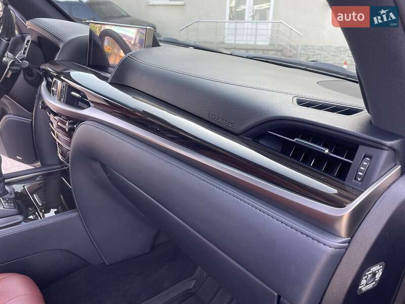 Внедорожник / Кроссовер Lexus LX 2021 в Черновцах