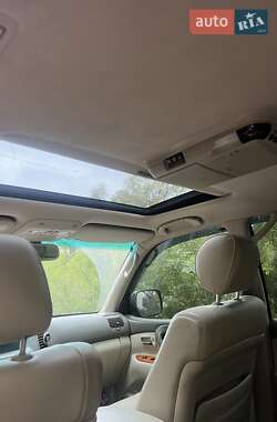 Позашляховик / Кросовер Lexus LX 2004 в 