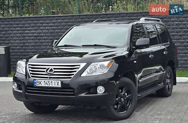 Внедорожник / Кроссовер Lexus LX 2011 в 