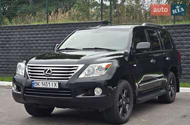 Внедорожник / Кроссовер Lexus LX 2011 в Ровно