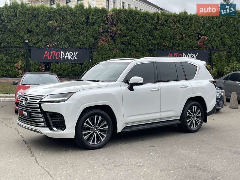 Внедорожник / Кроссовер Lexus LX 2023 в 