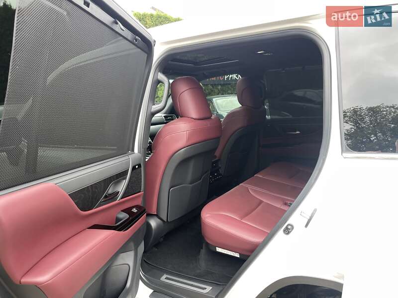 Внедорожник / Кроссовер Lexus LX 2023 в Киеве