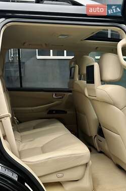 Позашляховик / Кросовер Lexus LX 2015 в 