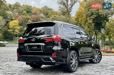 Внедорожник / Кроссовер Lexus LX 2019 в 