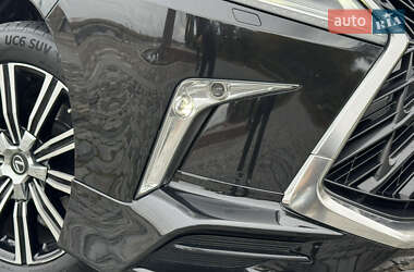 Внедорожник / Кроссовер Lexus LX 2019 в 