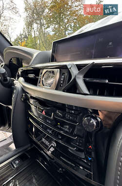 Внедорожник / Кроссовер Lexus LX 2019 в 