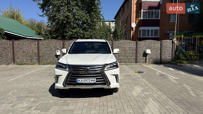 Внедорожник / Кроссовер Lexus LX 2017 в Кременчуге
