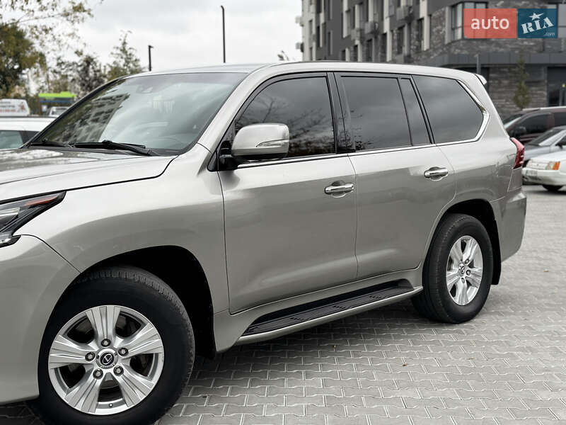Позашляховик / Кросовер Lexus LX 2016 в Кропивницькому