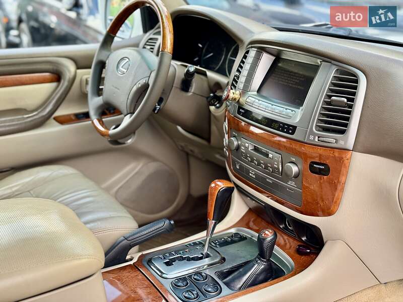 Внедорожник / Кроссовер Lexus LX 2006 в Киеве фото 17 Внедорожник / Кроссовер Lexus LX 2006 в Киеве