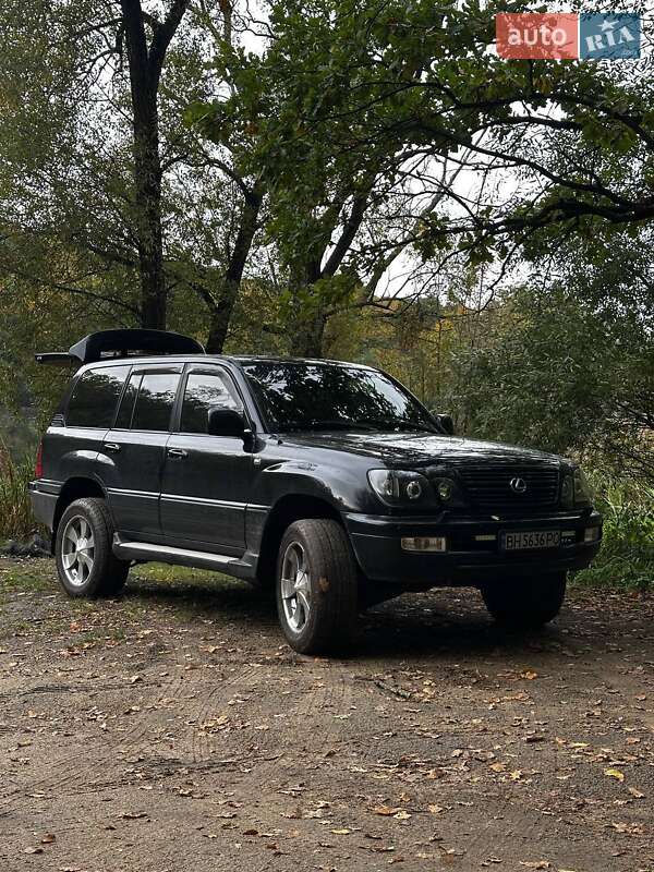 Внедорожник / Кроссовер Lexus LX 2003 в Умани фото 4 Внедорожник / Кроссовер Lexus LX 2003 в Умани