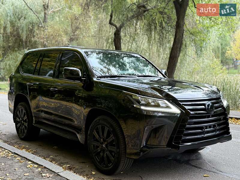 Внедорожник / Кроссовер Lexus LX 2017 в Киеве фото 10 Внедорожник / Кроссовер Lexus LX 2017 в Киеве