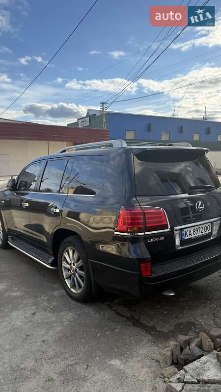 Внедорожник / Кроссовер Lexus LX 2011 в Киеве