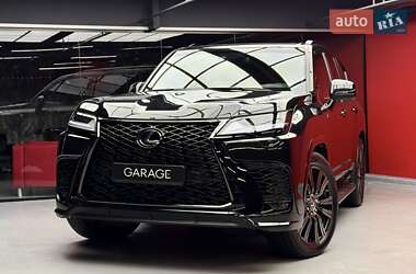 Позашляховик / Кросовер Lexus LX 2022 в 