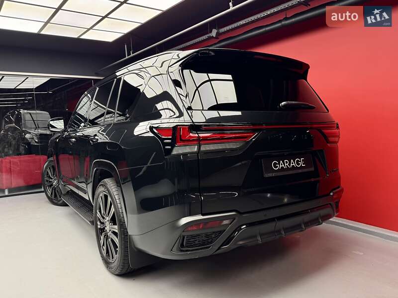 Внедорожник / Кроссовер Lexus LX 2022 в Киеве