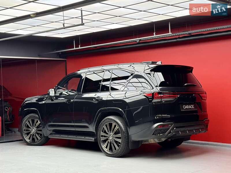 Внедорожник / Кроссовер Lexus LX 2022 в Киеве