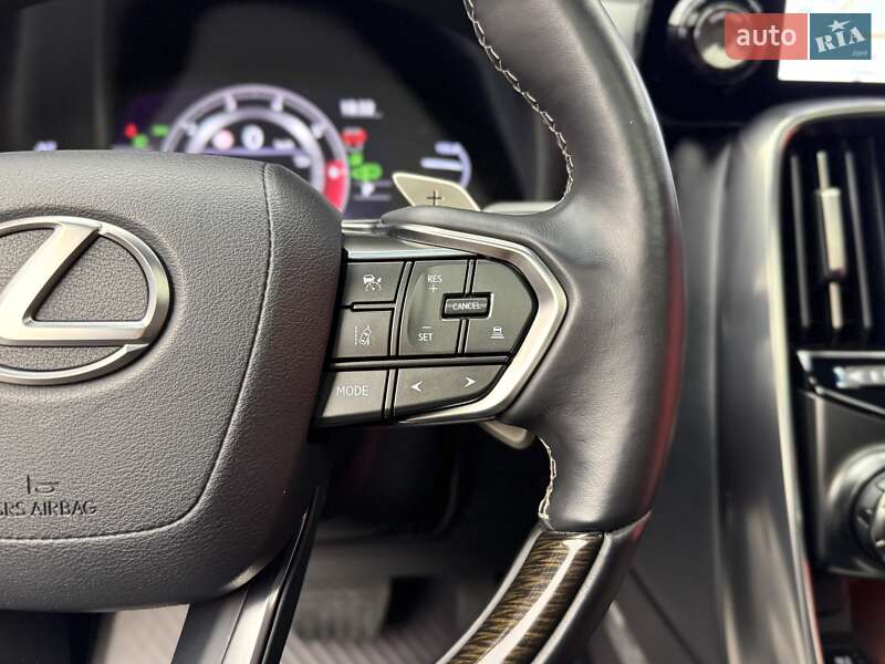 Внедорожник / Кроссовер Lexus LX 2022 в Киеве