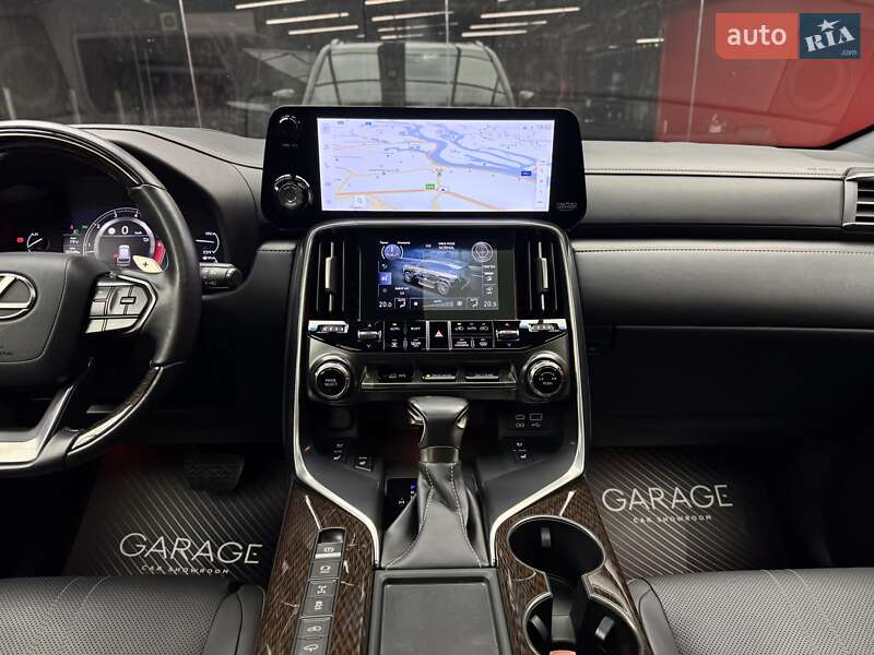 Внедорожник / Кроссовер Lexus LX 2022 в Киеве