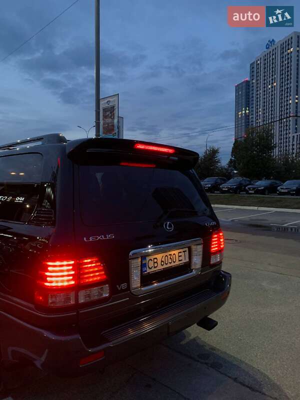 Позашляховик / Кросовер Lexus LX 2005 в Києві