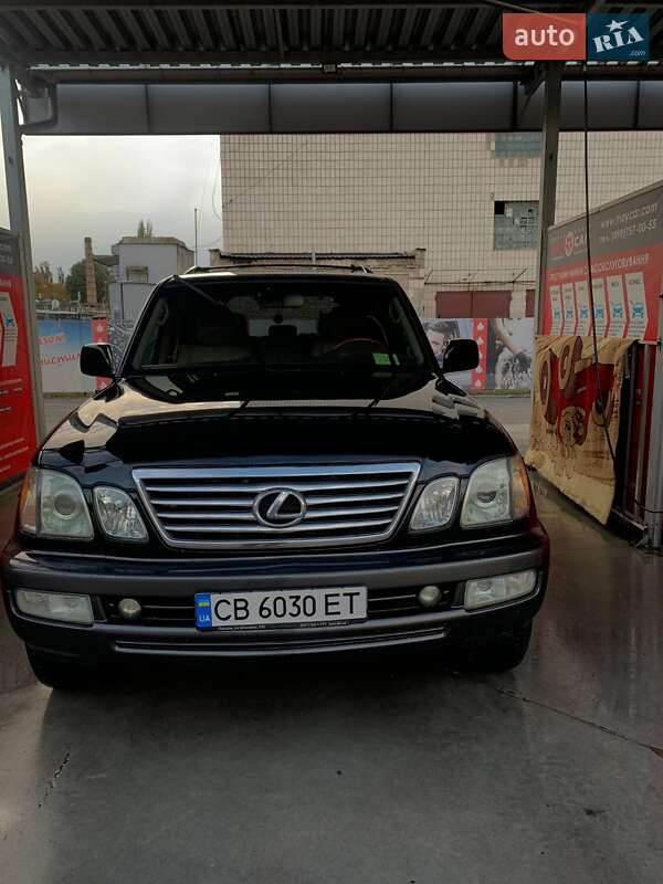 Позашляховик / Кросовер Lexus LX 2005 в Києві