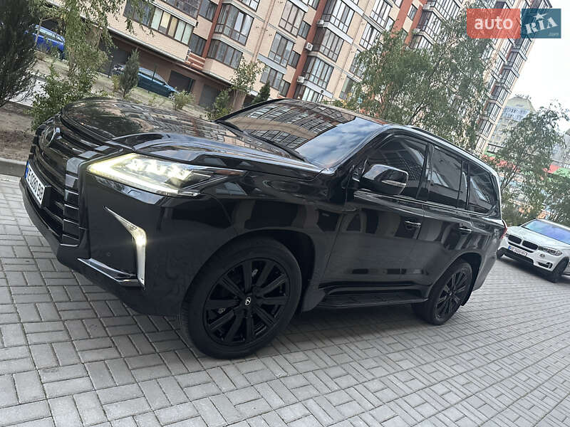 Lexus LX 2018