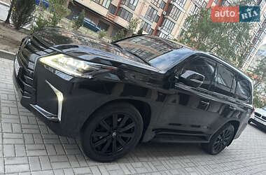Позашляховик / Кросовер Lexus LX 2018 в 