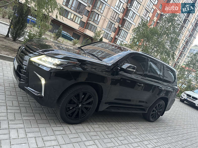 Позашляховик / Кросовер Lexus LX 2018 в Дніпрі фото 12 Позашляховик / Кросовер Lexus LX 2018 в Дніпрі
