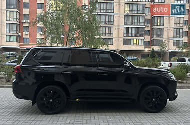 Позашляховик / Кросовер Lexus LX 2018 в 