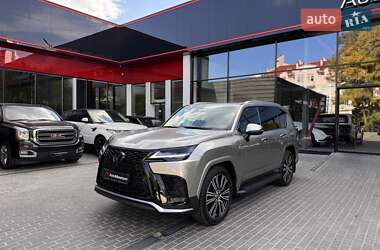 Позашляховик / Кросовер Lexus LX 2022 в 