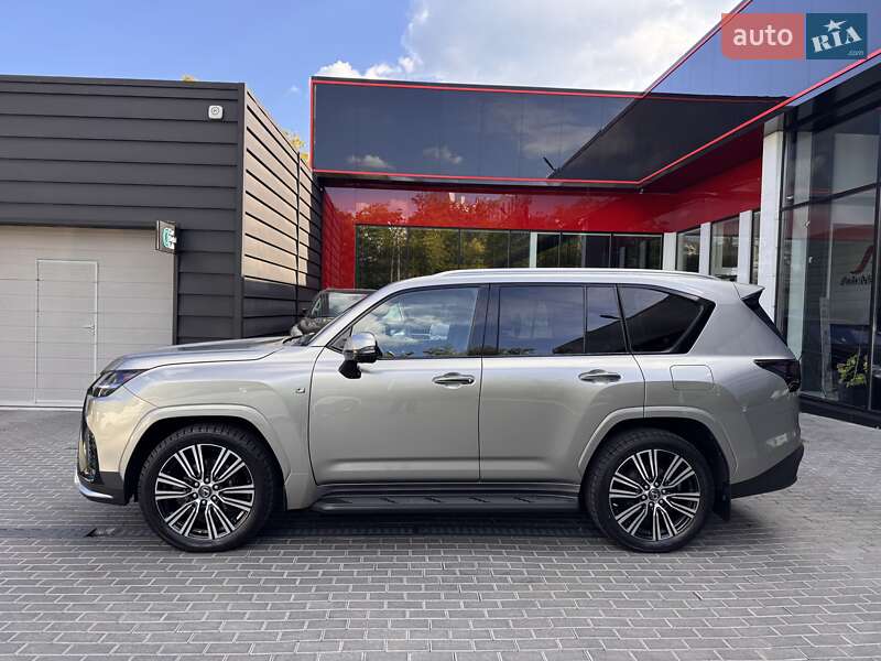 Позашляховик / Кросовер Lexus LX 2022 в Одесі