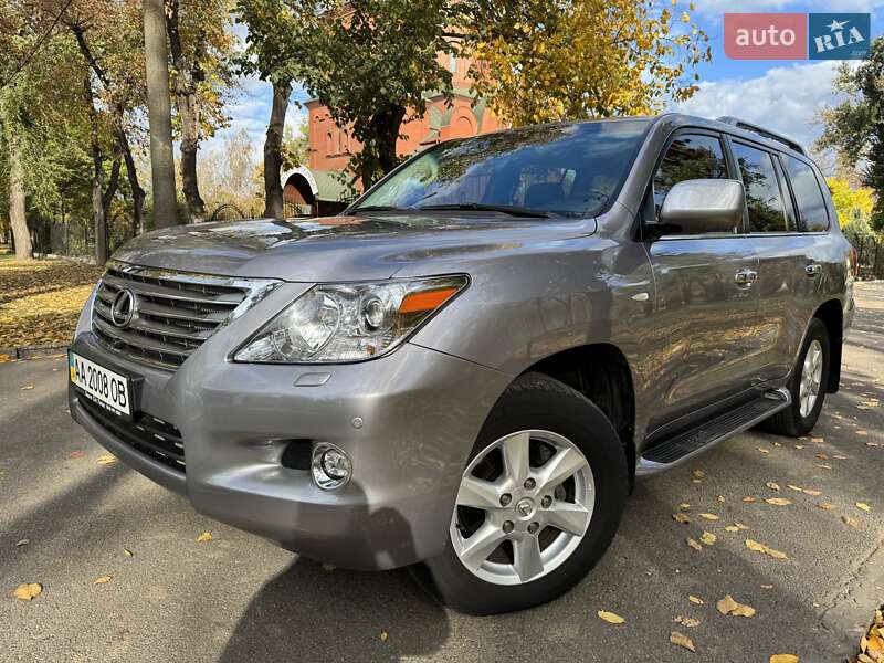 Lexus LX 2008