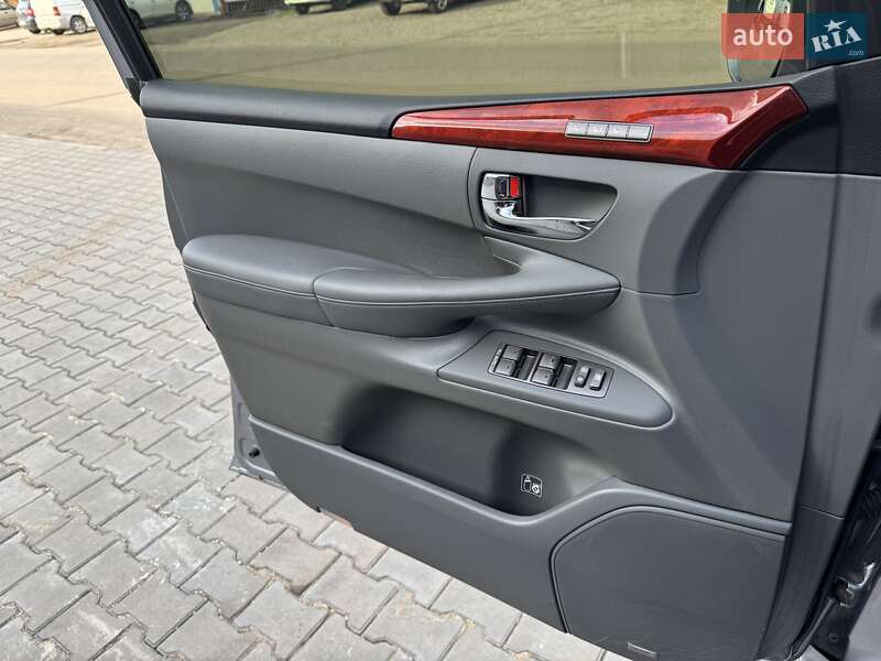 Внедорожник / Кроссовер Lexus LX 2008 в Кривом Роге фото 15 Внедорожник / Кроссовер Lexus LX 2008 в Кривом Роге